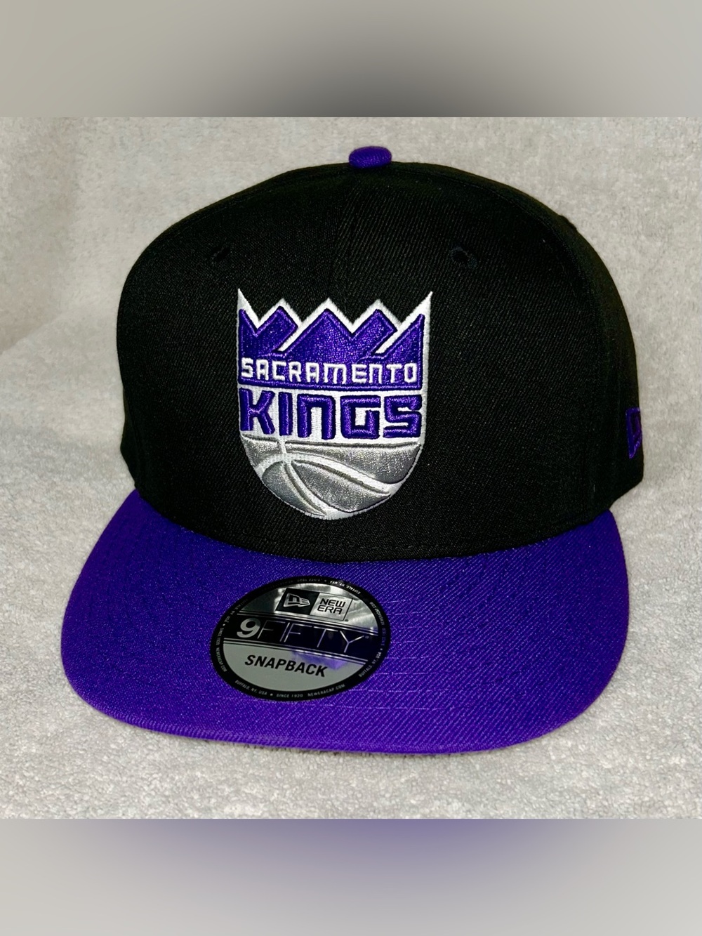 New Era Sacramento Kings 9FIFTY Snapback – Black/Purple – New with Stickers